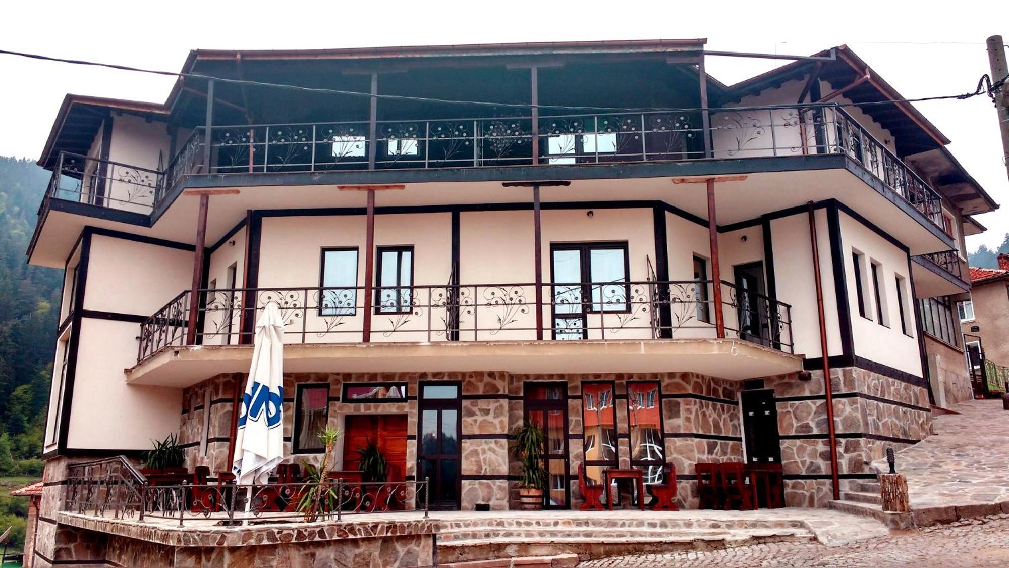Family Hotel Valchanovata Kashta Fotinovo Eksteriør billede